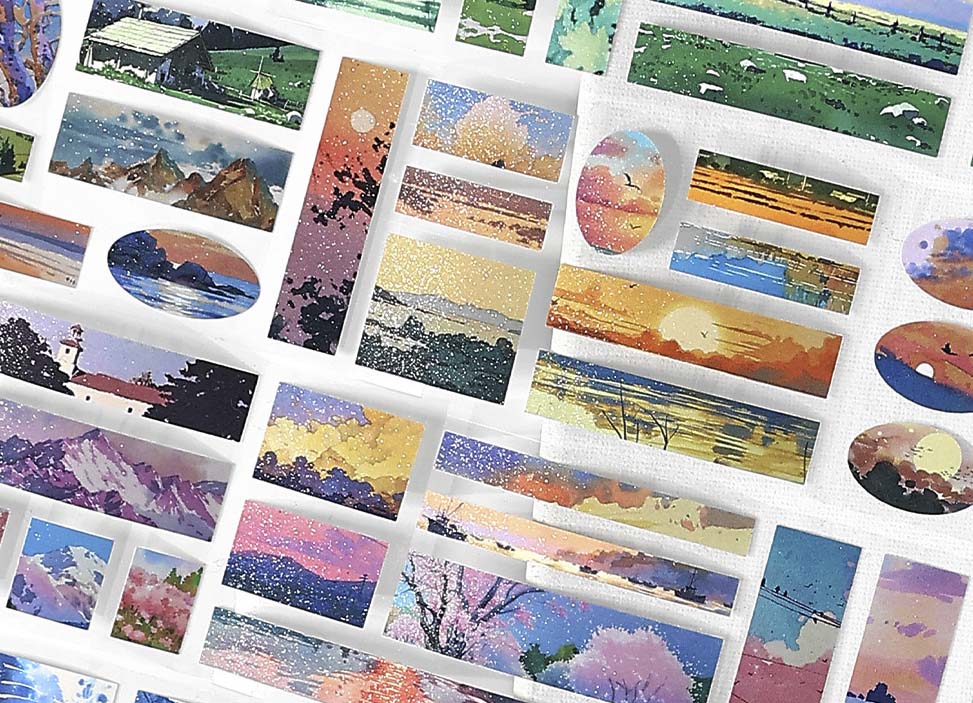 Stickers en Rollo Mountain And Sea Meet A Soft Golden Afterglow