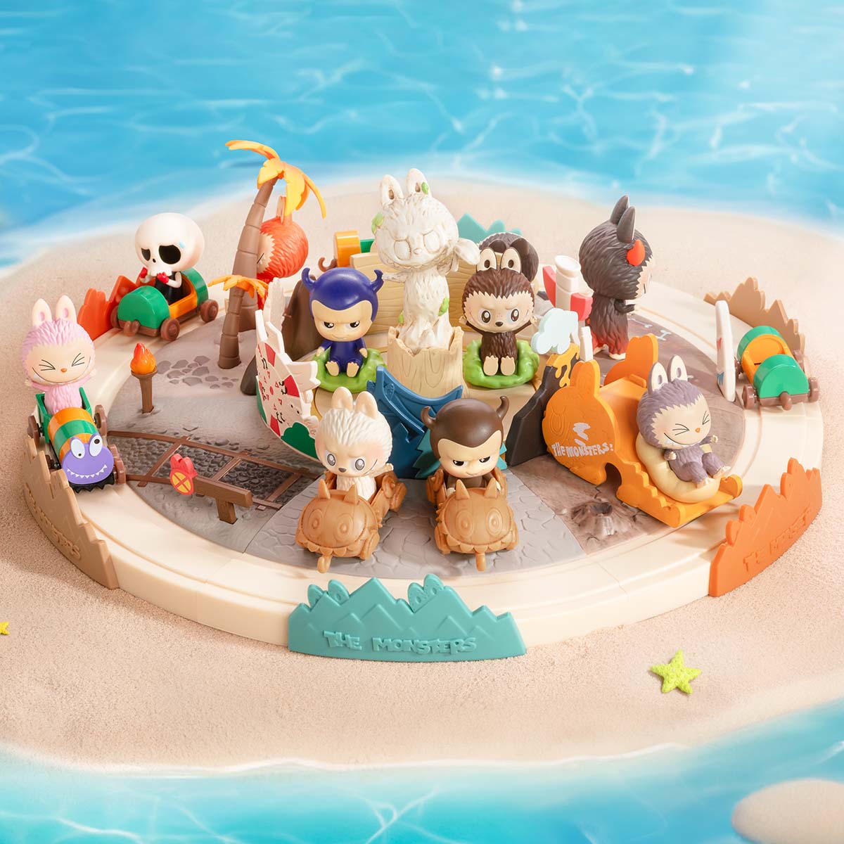 POP MART Blind Box LABUBU THE MONSTERS Playing Games Series Scene Sets