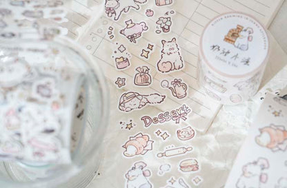 Stickers en Rollo Kitten Roaming In Sunny Afternoon Cream House