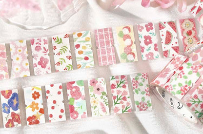 Stickers en Rollo Notes From The Mountain Between Flowers