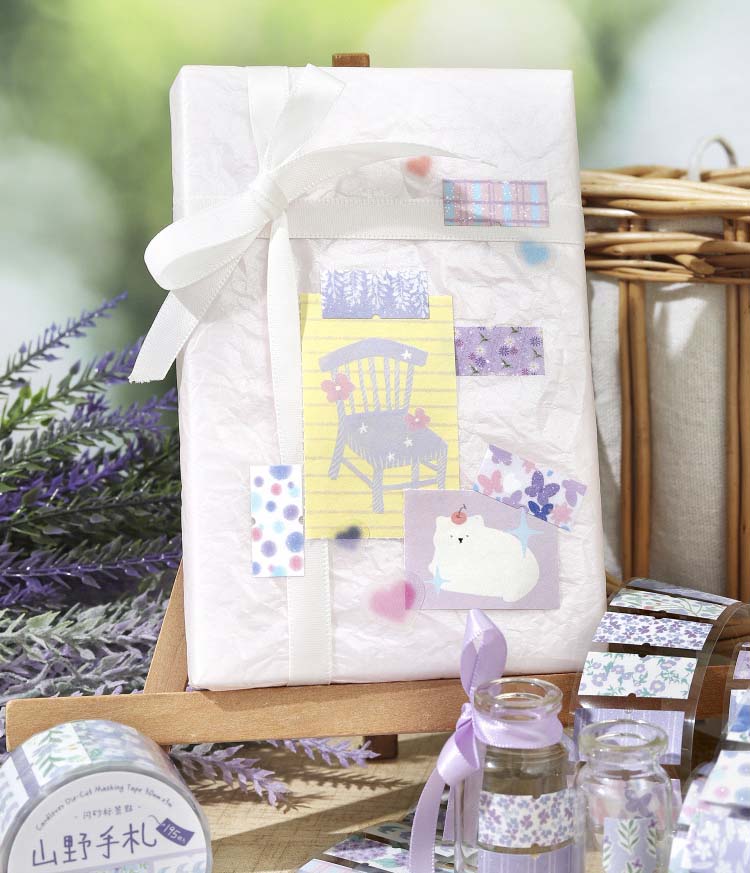 Stickers en Rollo Notes From The Mountain Lavender Log
